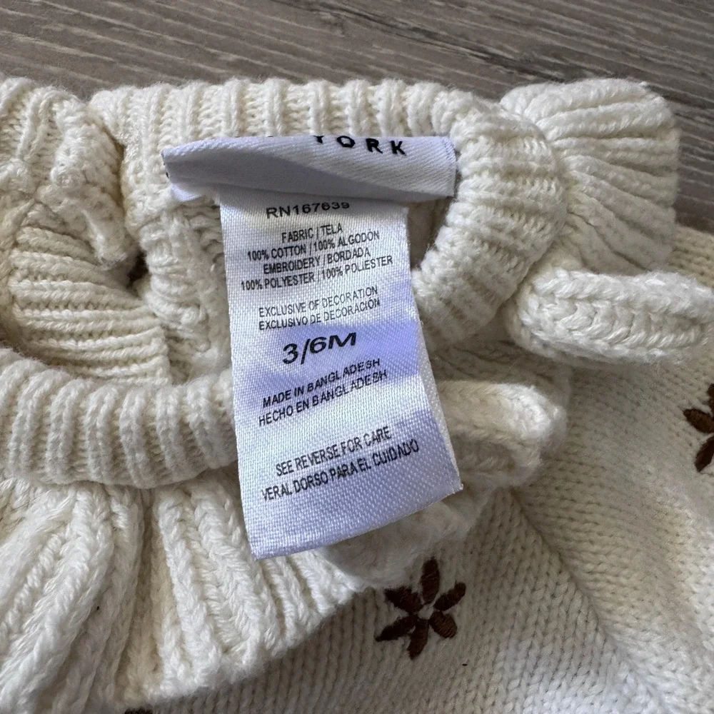Nicole Miller New York charming knit